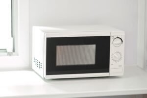 01-microwave-for-site-cabin-960x640-1.jpg Site Cabin Microwave