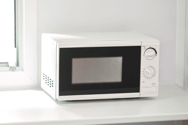 01-microwave-for-site-cabin-960x640-1.jpg Site Cabin Microwave