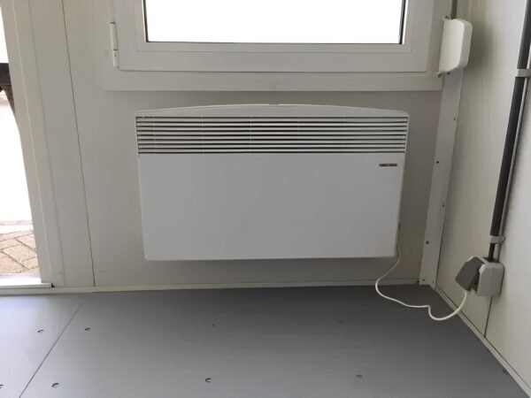 10ft-Accommodation-Container3.jpg 10ft Accommodation Container
