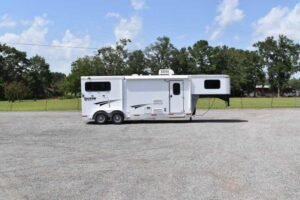 2014-shadow-7208glq-2-horse-trailer-with-8-short-wall.jpg 2014 Shadow 7208GLQ 2 Horse Trailer with 8′ Short Wall