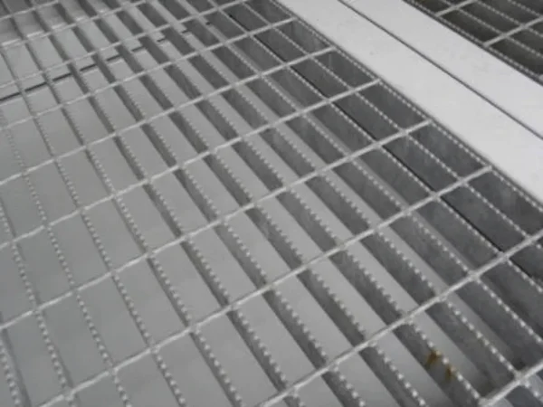 20Ft-X-8Ft-Open-Mesh-Floor-Bunded-Store.webp 20Ft X 8Ft Open Mesh Floor Bunded Store