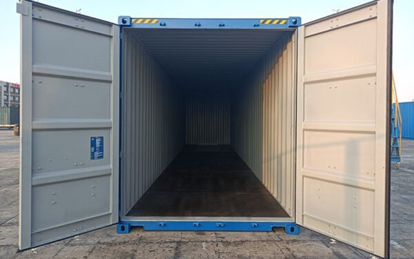 40-hc-dry-container-4-600x375-1.jpg 45 Ft High Cube Container