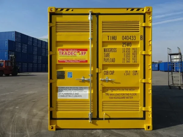 s-l1600-1-2-800x600-1.webp 20ft dangerous goods shipping container