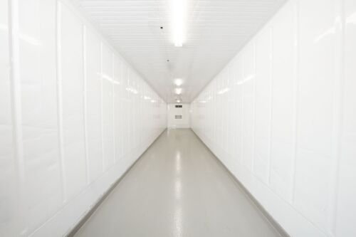 40 Ft High Cube Insulated Shipping Container With 5 Ton Bard Hvac Unit